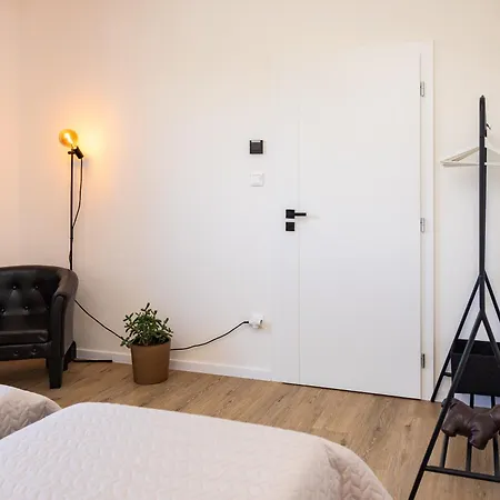 Private Sunny With Free Parking 24-7 Self Check-in Apartmán Zvolen