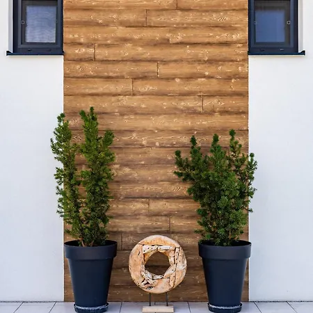 Apartmán Private Sunny With Free Parking 24-7 Self Check-in