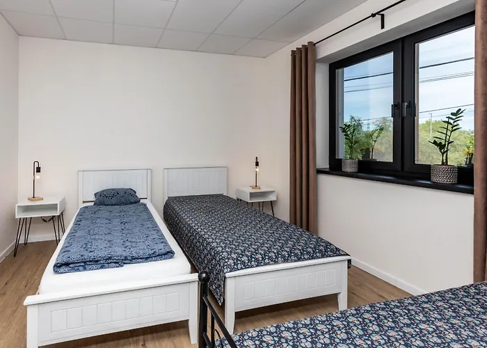 Private Sunny With Free Parking 24-7 Self Check-in *