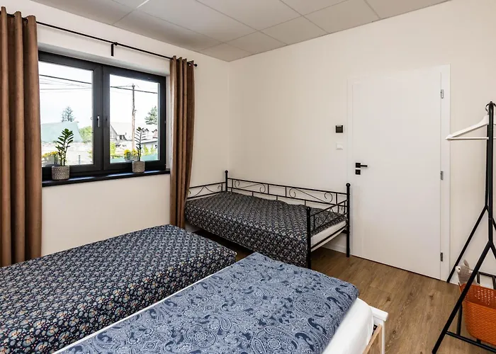 Private Sunny With Free Parking 24-7 Self Check-in Appartement